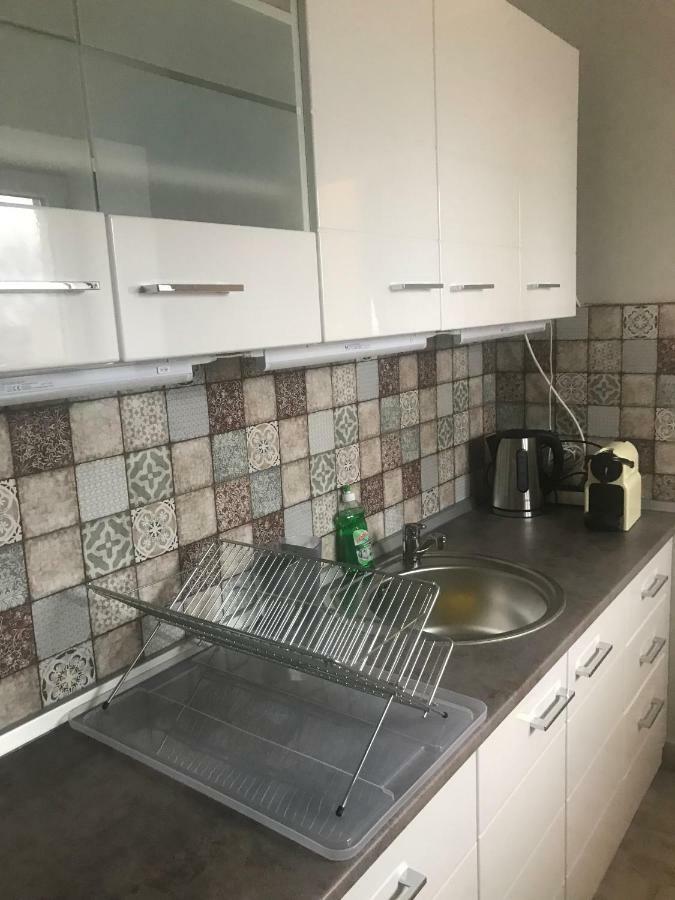 Aradi Apartman Pecs Bagian luar foto